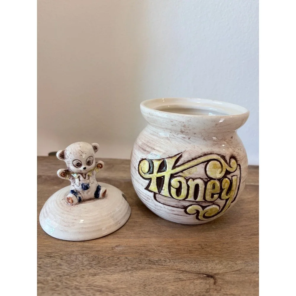 Treasure Craft vintage treasure